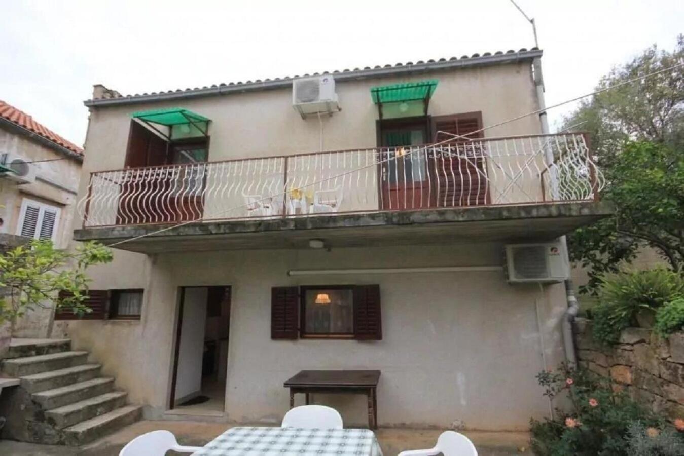 Apartment Tenara Vis Buitenkant foto